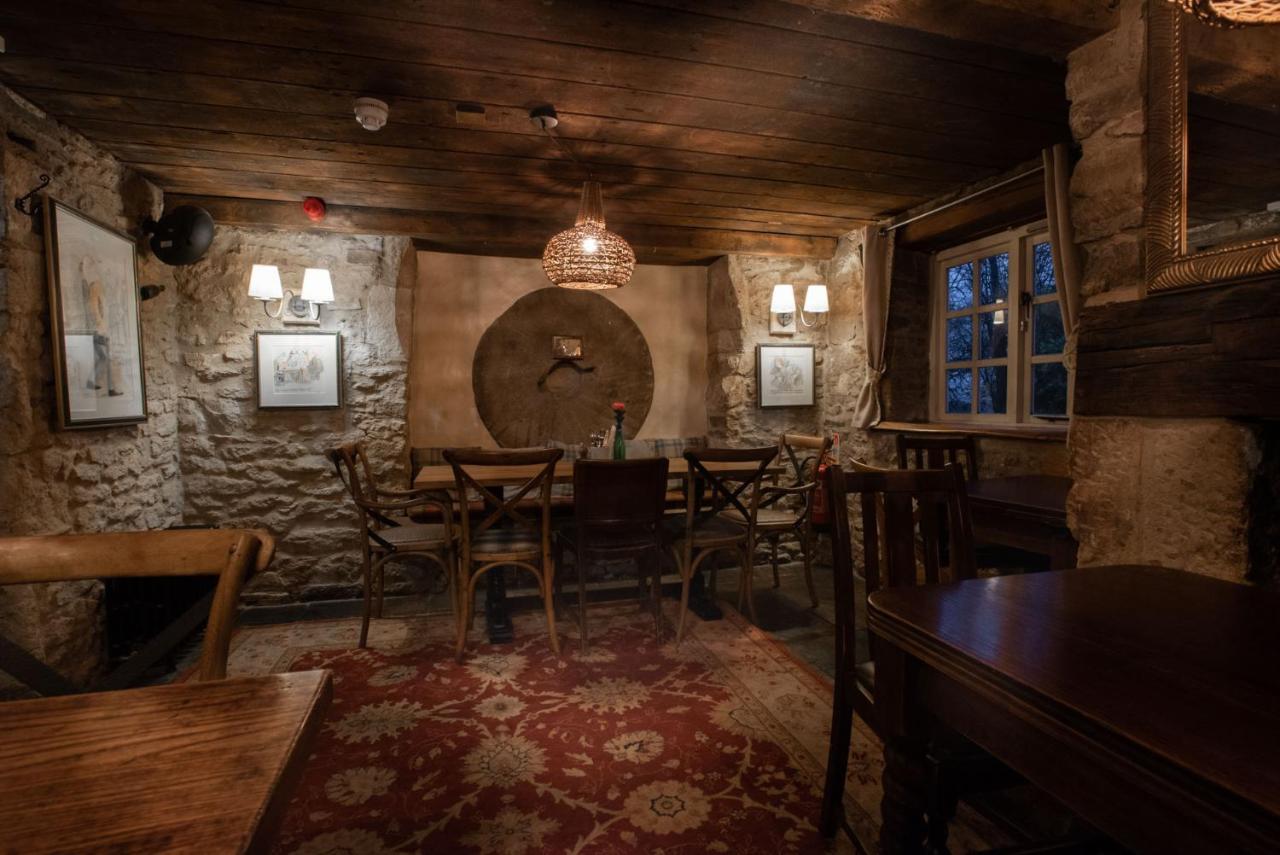 The Talkhouse Bed & Breakfast Stanton Saint John Bagian luar foto